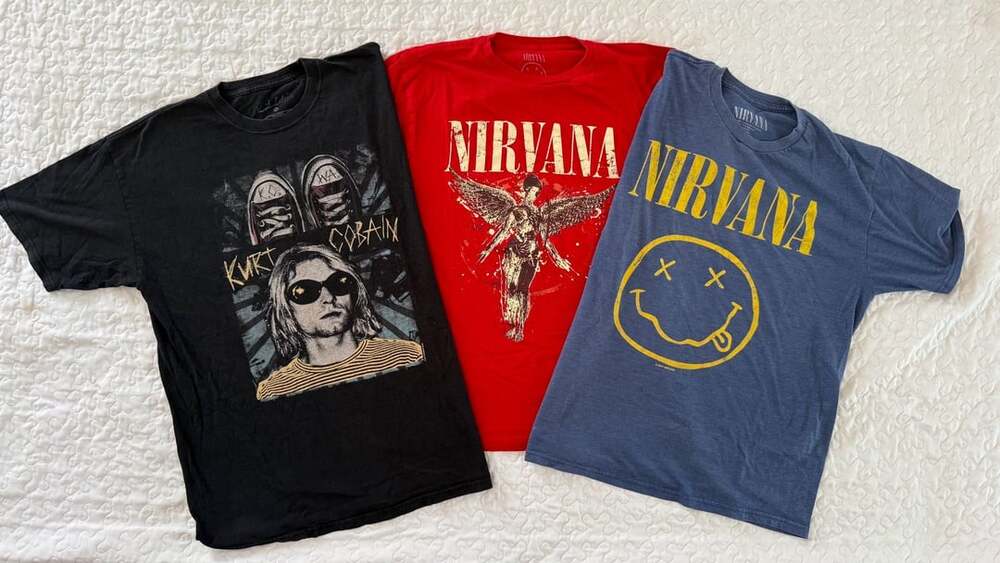 Kurt Cobain/Nirvana XL T-Shirt Bundle